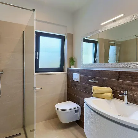 Holiday home Valin